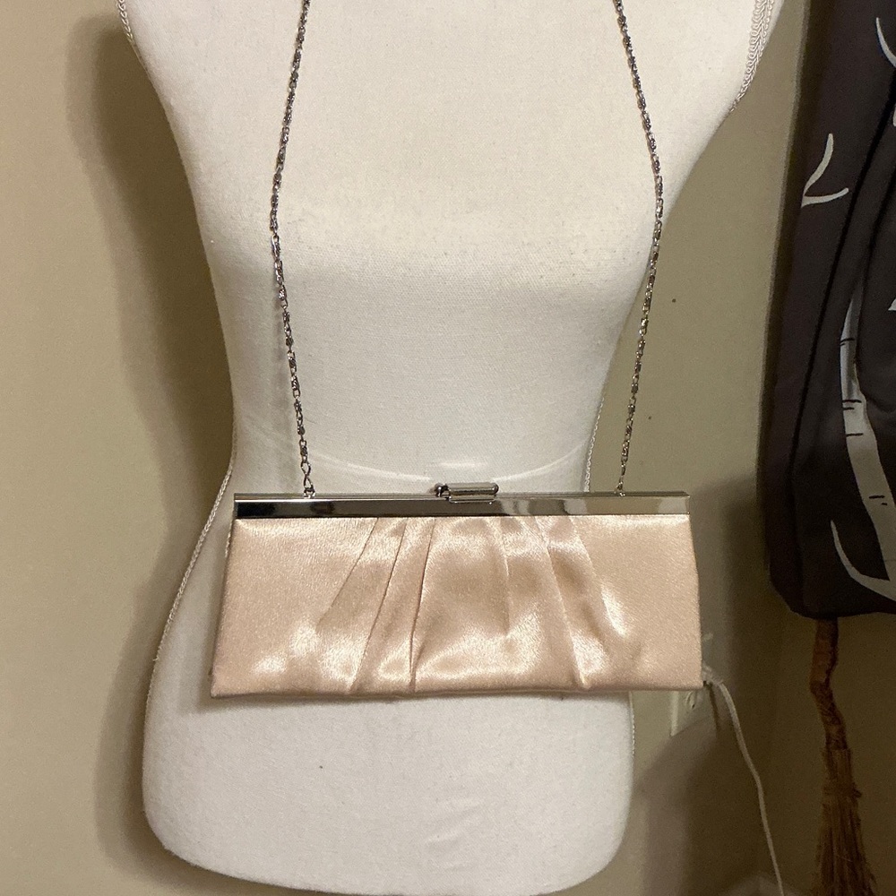 Jessica McClintock Satin Cream Clutch